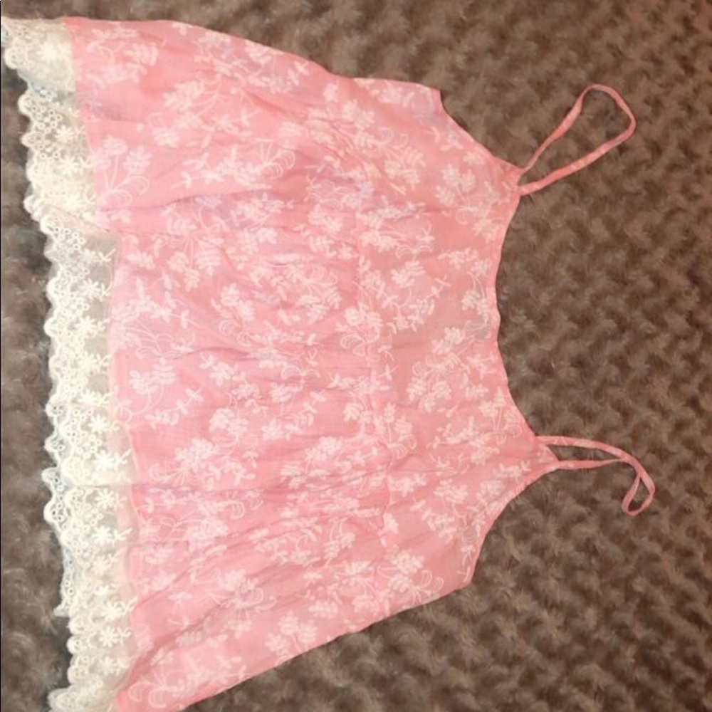 Super cute tank top from henna shoppe